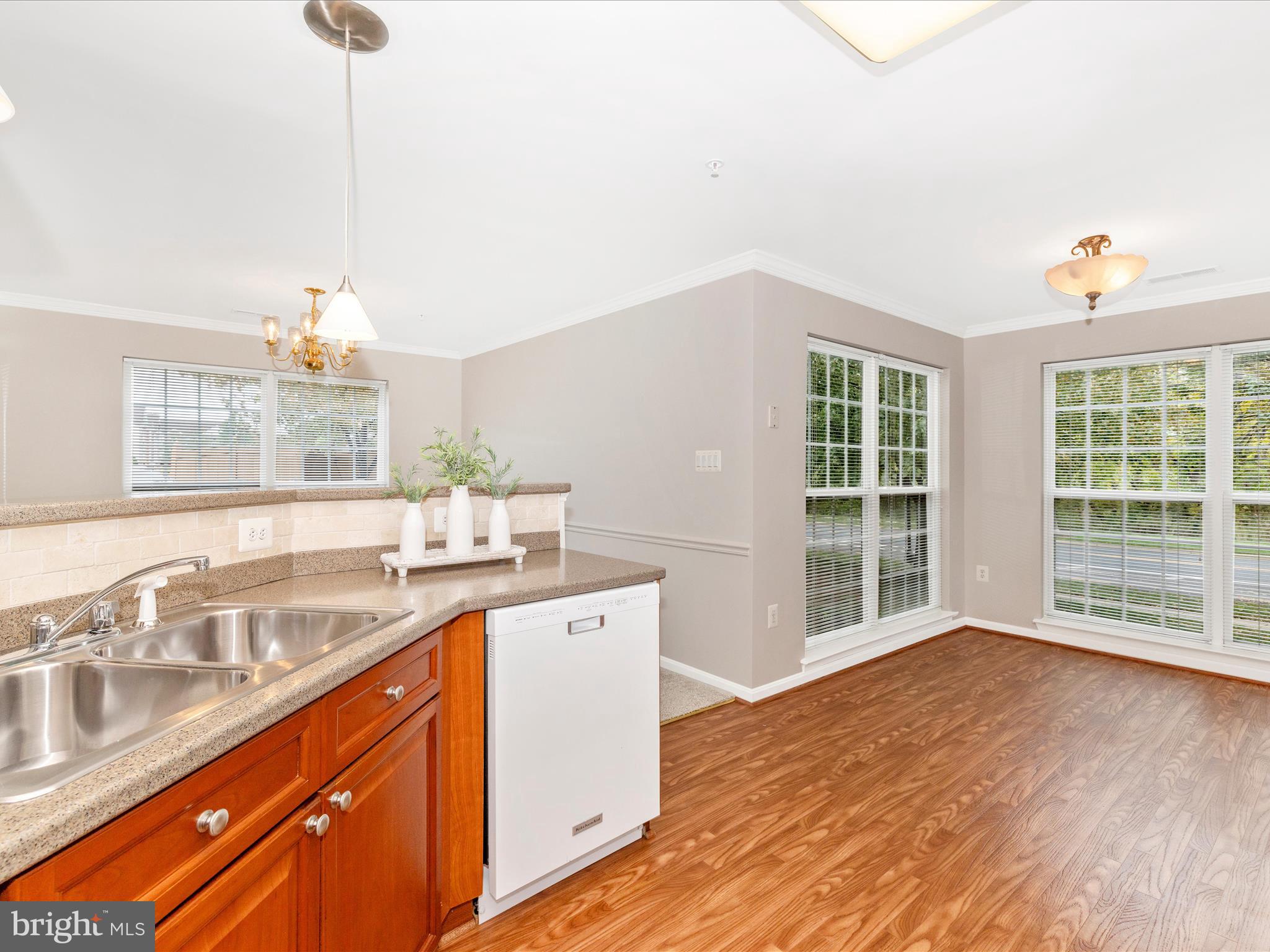 2508 Shelley Circle, Unit 8 1A Frederick, MD 21702 - Photo 12 of 48 Kitchen