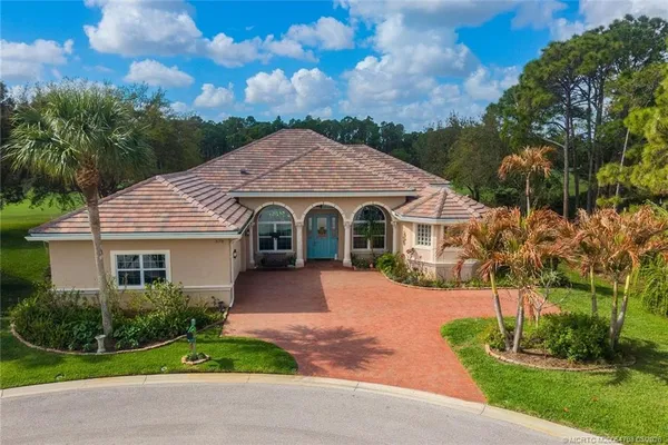 $949,888 | 3178 Southeast Indian Wells Place, Stuart, FL 34997