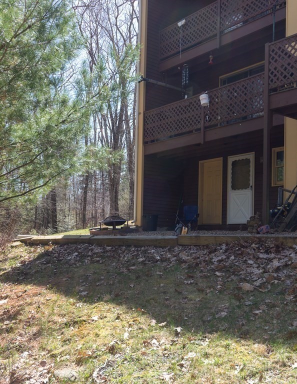 15 May Brook Road, Unit 1 Holland, MA 01521 - Photo 4 of 28