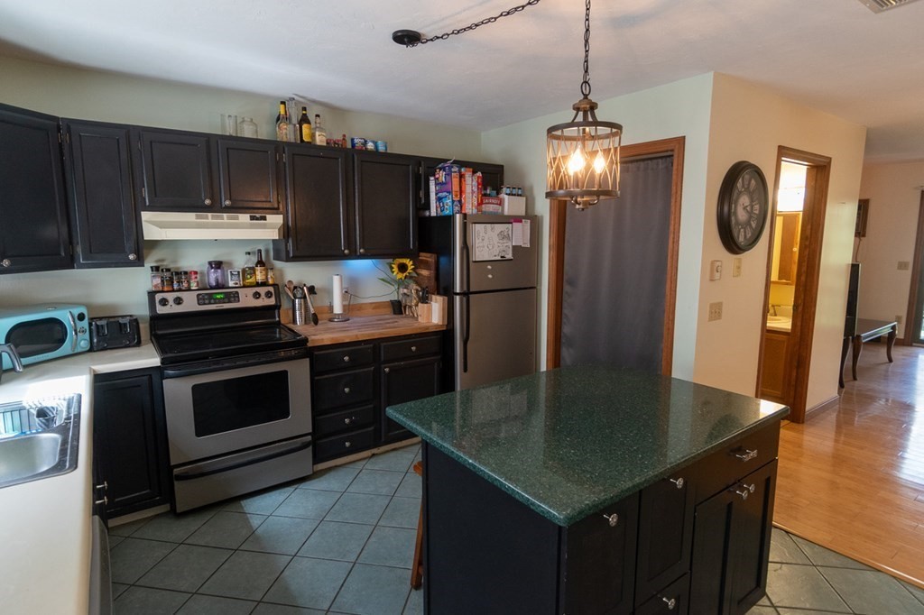 15 May Brook Road, Unit 1 Holland, MA 01521 - Photo 7 of 28