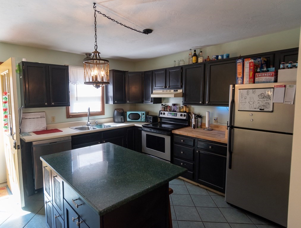 15 May Brook Road, Unit 1 Holland, MA 01521 - Photo 8 of 28