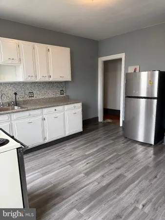 $1,600 | 2731 East Cumberland Street, Philadelphia, PA 19125