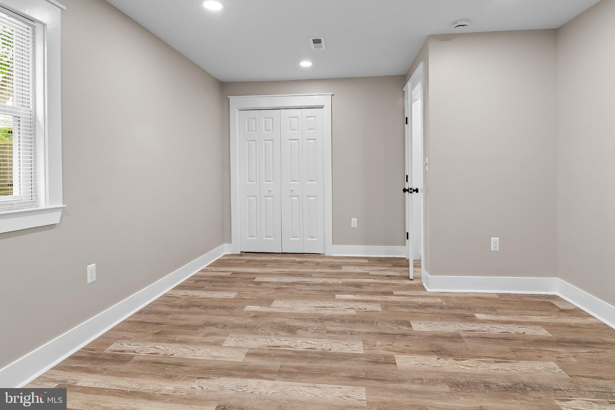 16 Left Wing Drive Middle River, MD 21220 - Photo 13 of 20 Bright and airy blank canvas space.