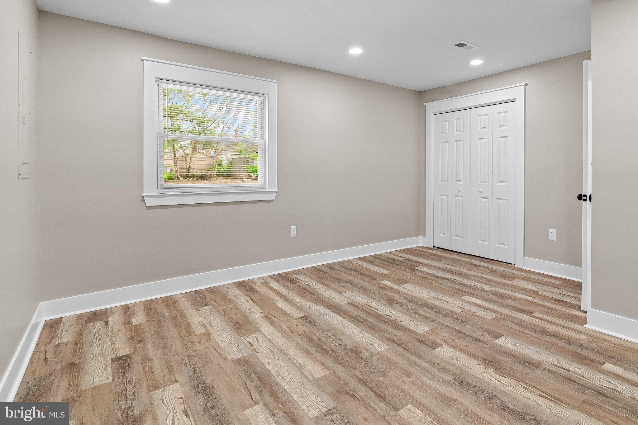16 Left Wing Drive Middle River, MD 21220 - Photo 17 of 20 Bright and airy versatile space.