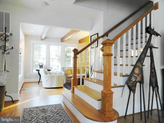 4 Riverview Road Severna Park, MD 21146 - Photo 8 of 28 Interior (General)