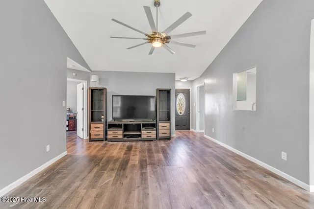 $265,000 | 111 Cherry Grove Drive, Richlands, NC 28574