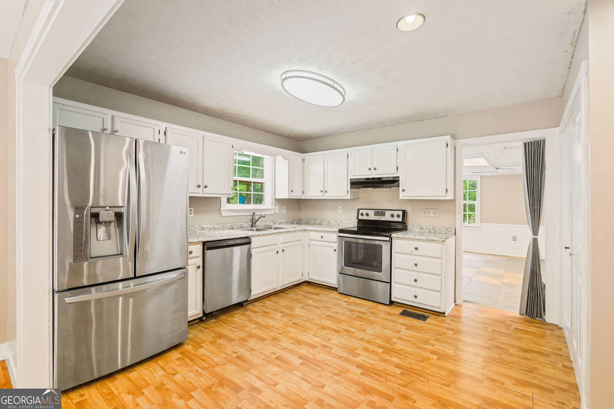 61 Turner Road McDonough, GA 30252 - Photo 4 of 50 Kitchen