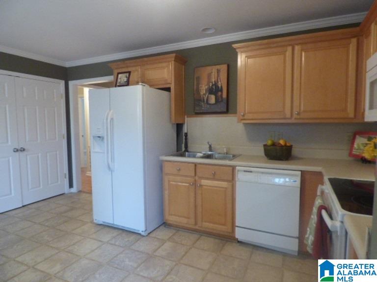 5342 Pinson Ridge Pinson, AL 35126 - Photo 4 of 31