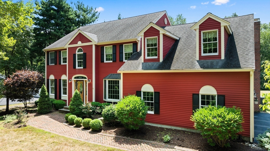 61 Spruce Road North Reading, MA 01864 - Photo 2 of 42 Gallery Image 2