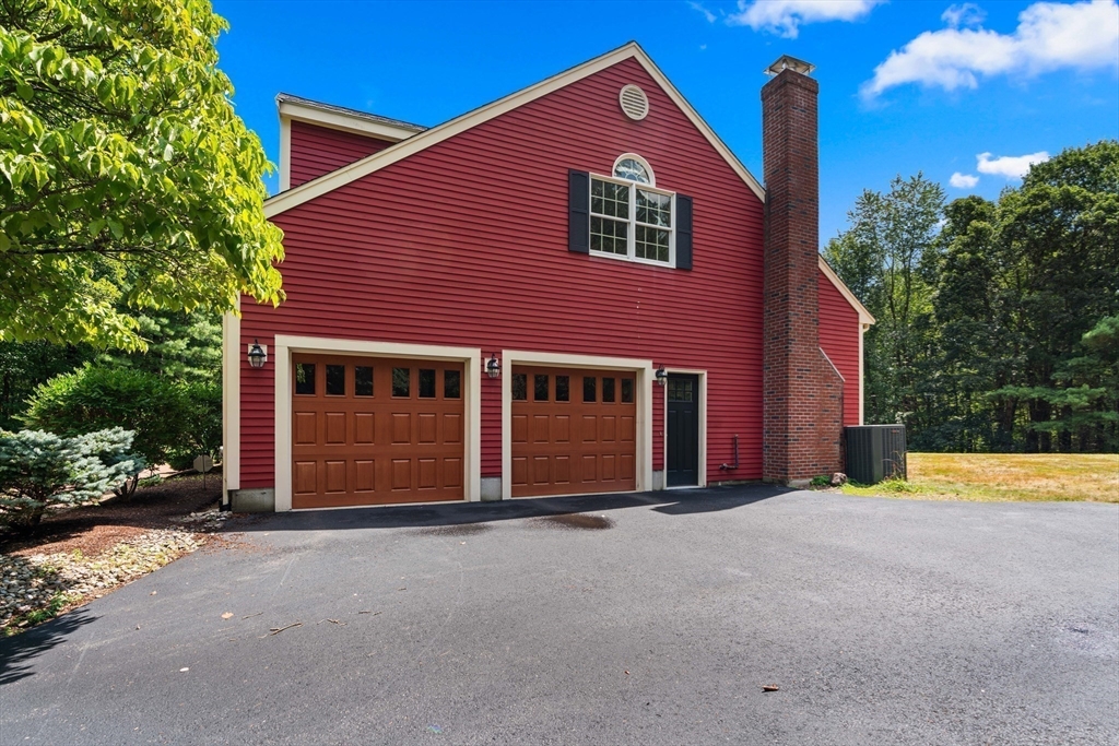 61 Spruce Road North Reading, MA 01864 - Photo 36 of 42 Gallery Image 36