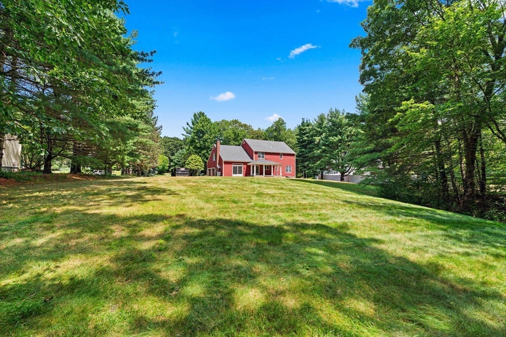 61 Spruce Road North Reading, MA 01864 - Photo 40 of 42 Gallery Image 40
