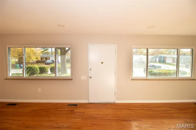 $180,000 | 2385 Palomino Lane, Florissant, MO 63033