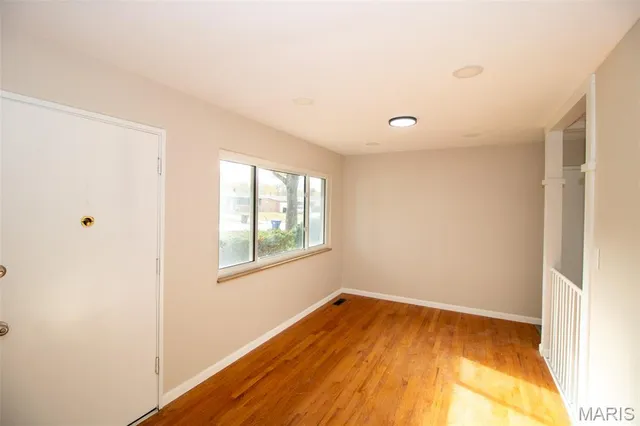 $180,000 | 2385 Palomino Lane, Florissant, MO 63033