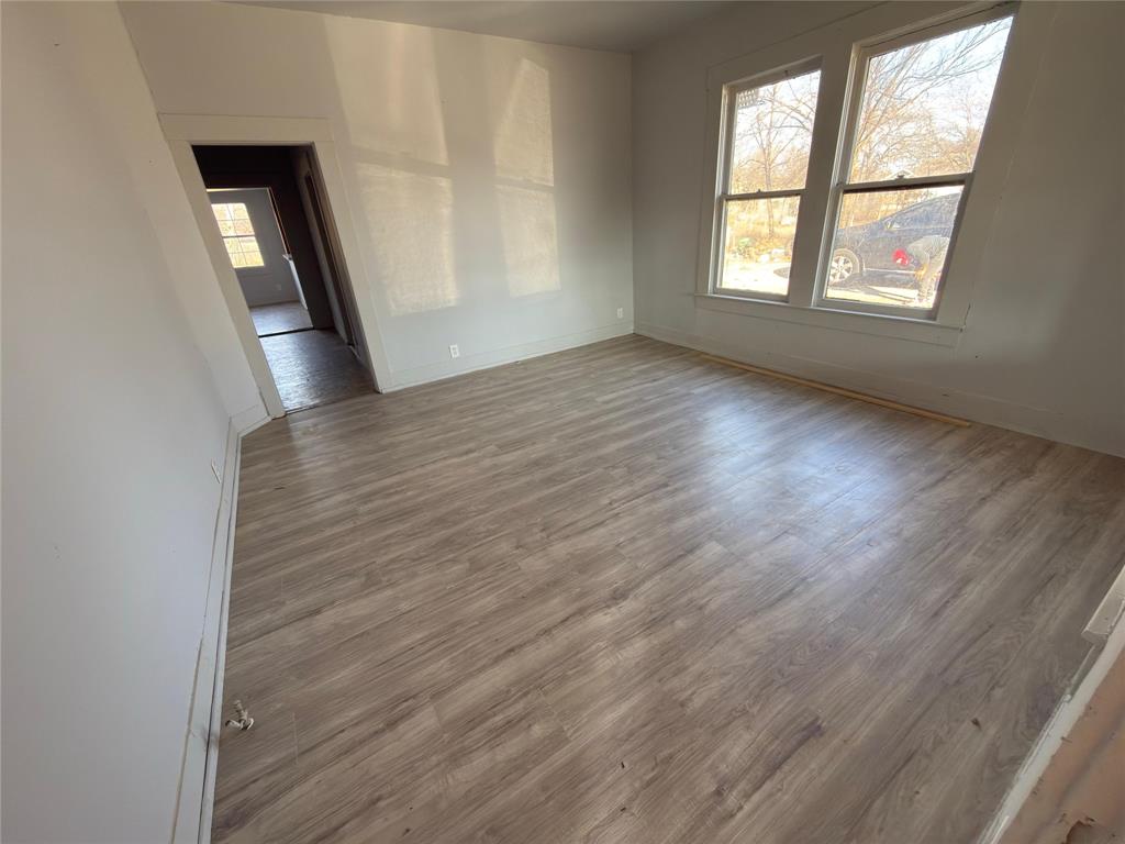 508 Allen Avenue Bonham, TX 75418 - Photo 6 of 13