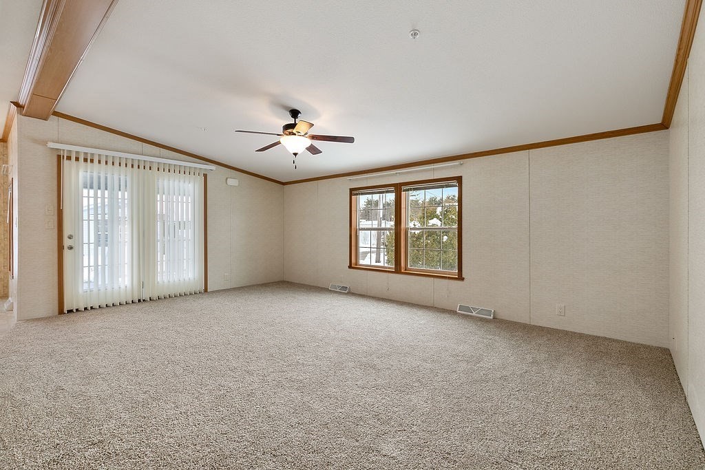 67 Hagop Road Salem, NH 03079 - Photo 7 of 30 Gallery Image 7