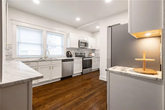 $399,900 | 1319 East 28th Street, Kansas City, MO 64109