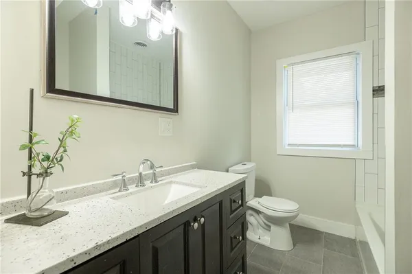 $389,900 | 1319 East 28th Street, Kansas City, MO 64109