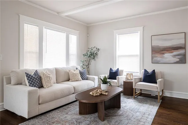 $399,900 | 1319 East 28th Street, Kansas City, MO 64109