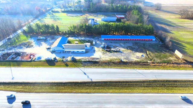 $1,700,000 | 7811 Redwood Road, Plymouth, IN 46563