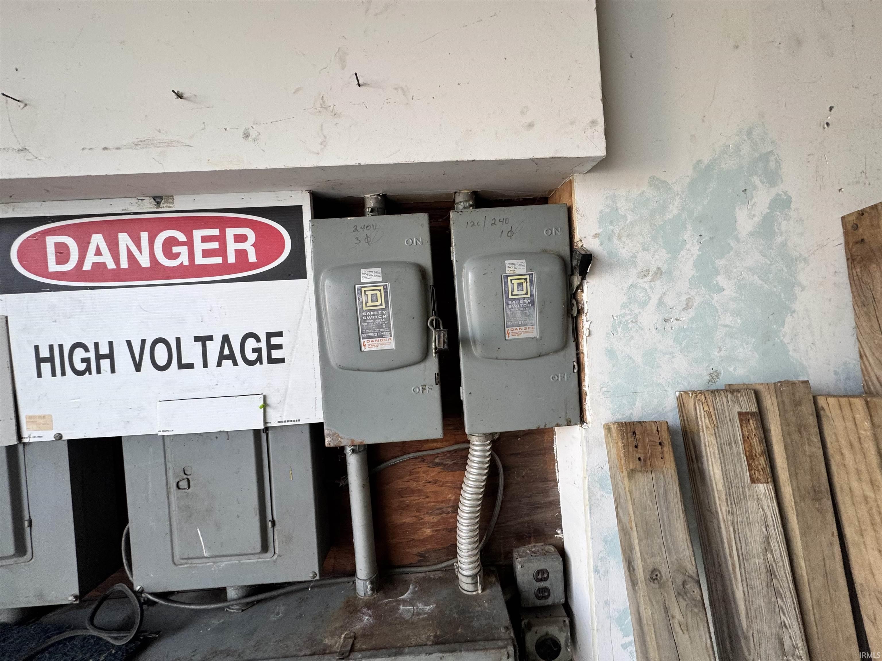 7811 Redwood Road Plymouth, IN 46563 - Photo 18 of 20