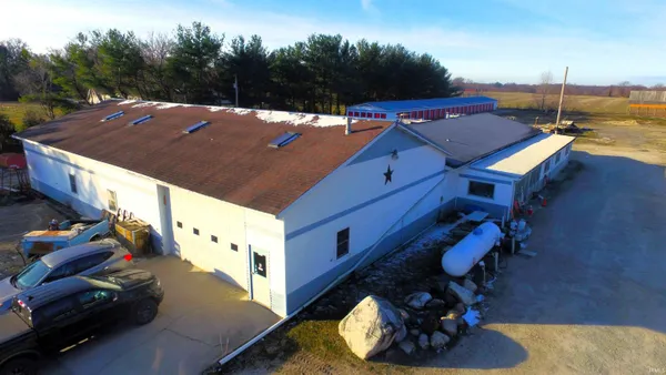 $1,700,000 | 7811 Redwood Road, Plymouth, IN 46563