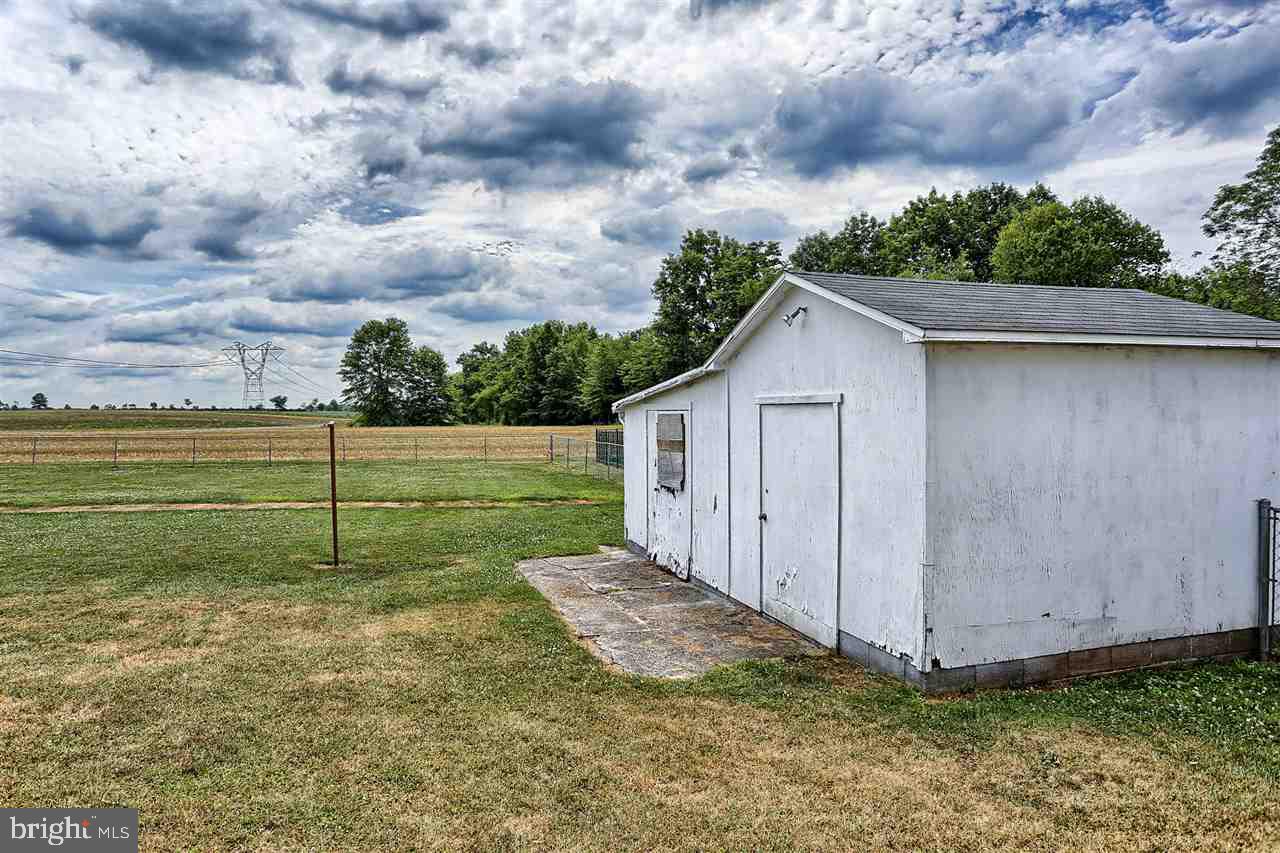 485 Fairview Fruit Road Biglerville, PA 17307 - Photo 8 of 25 Gallery Image 8