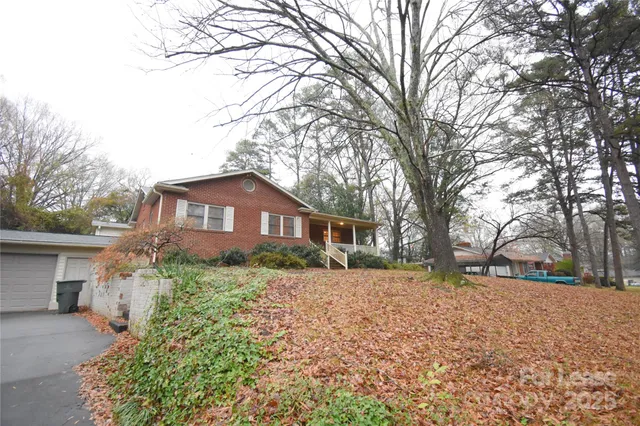 $2,295 | 640 Miramar Street Northeast, Concord, NC 28025