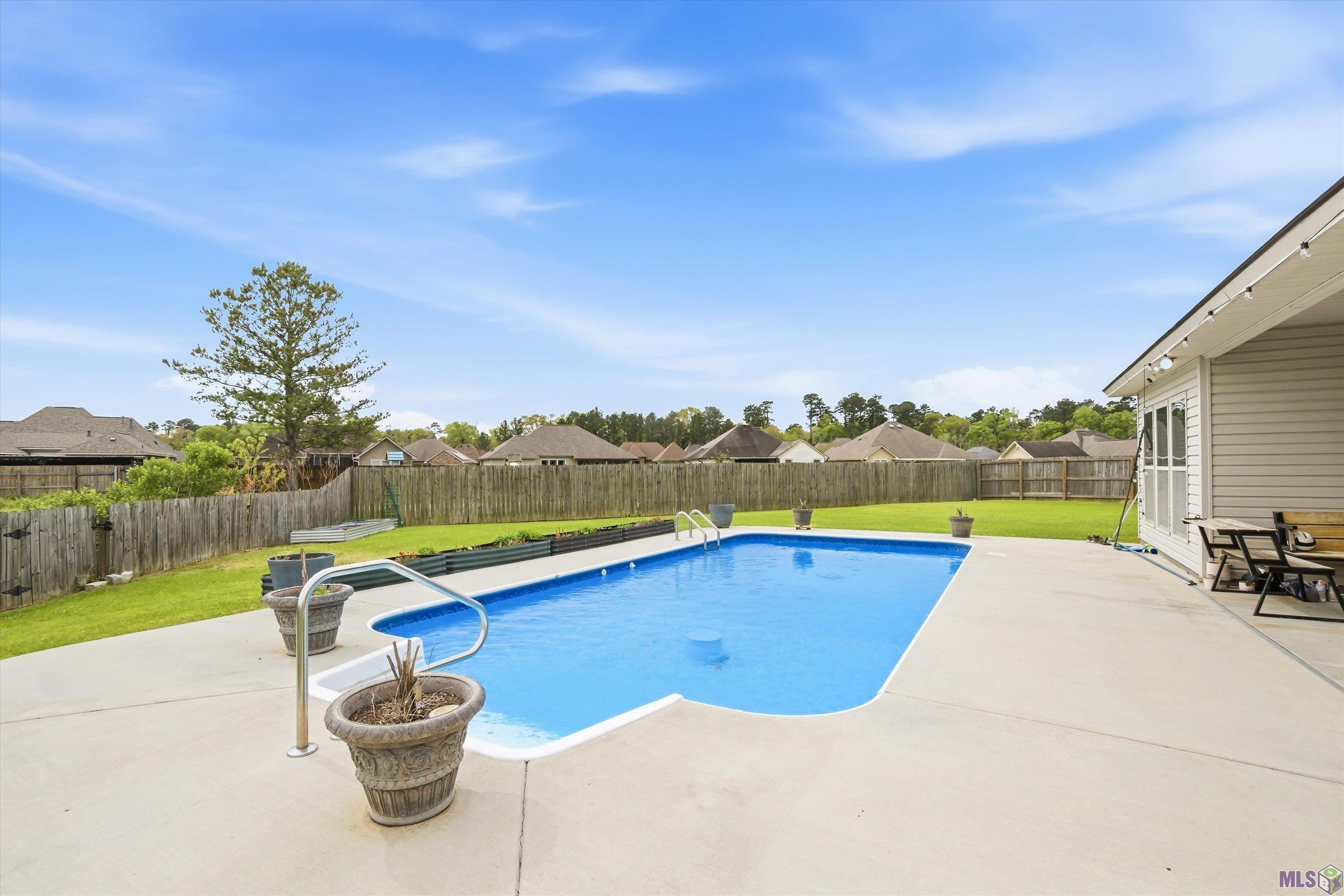 31318 Sweetwater Ridge Drive Walker, LA 70785 - Photo 2 of 22