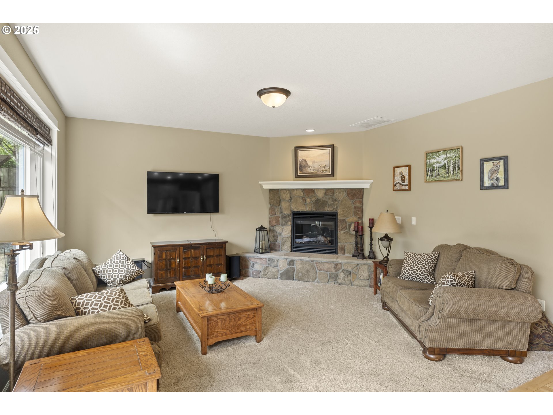 623 Southwest 5th Street Dundee, OR 97115 - Photo 17 of 45 Gallery Image 17