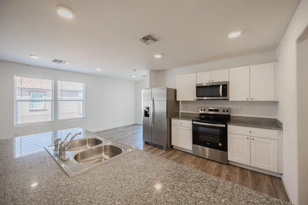 $1,695 | 1458 East Peggy Drive, Casa Grande, AZ 85122