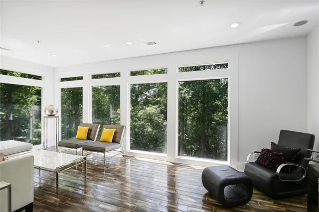 $10,500 | 6550 Powers Ferry Road Northwest, Atlanta, GA 30339