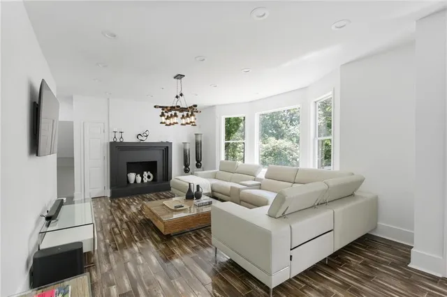 $10,500 | 6550 Powers Ferry Road Northwest, Atlanta, GA 30339