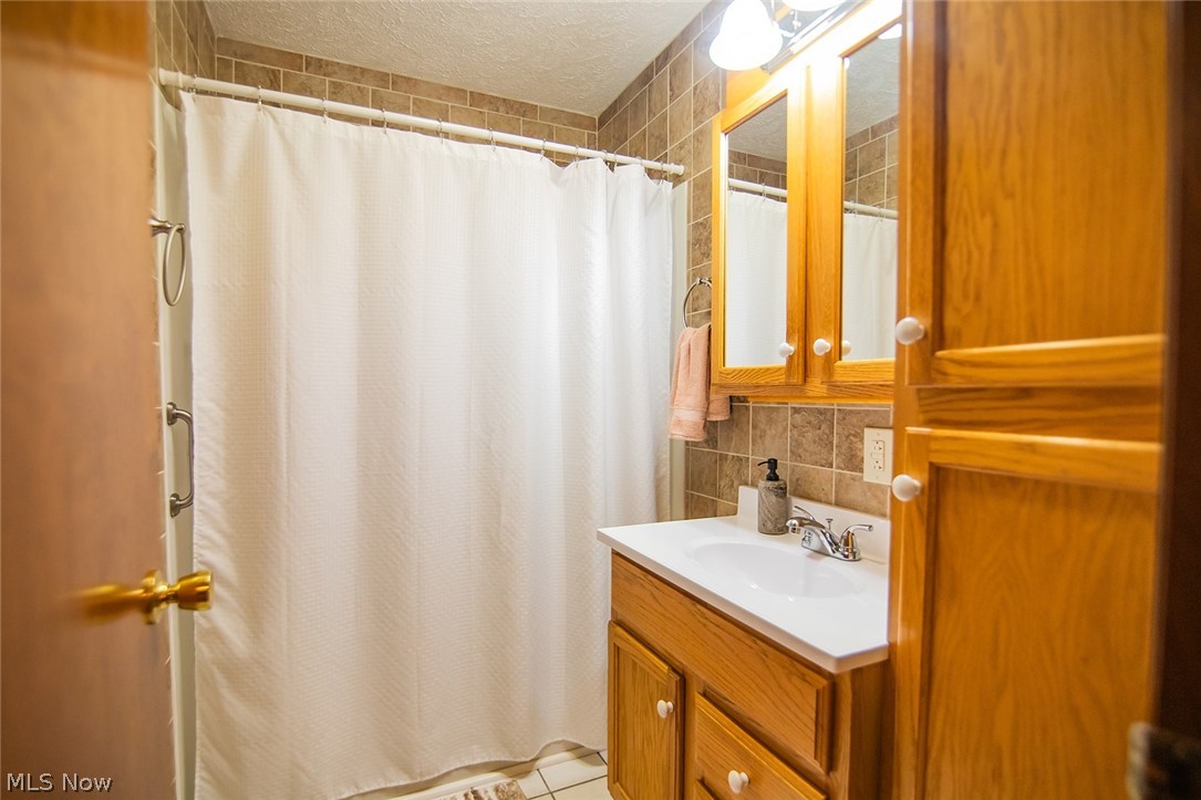 808 28th Street Vienna, WV 26105 - Photo 35 of 47