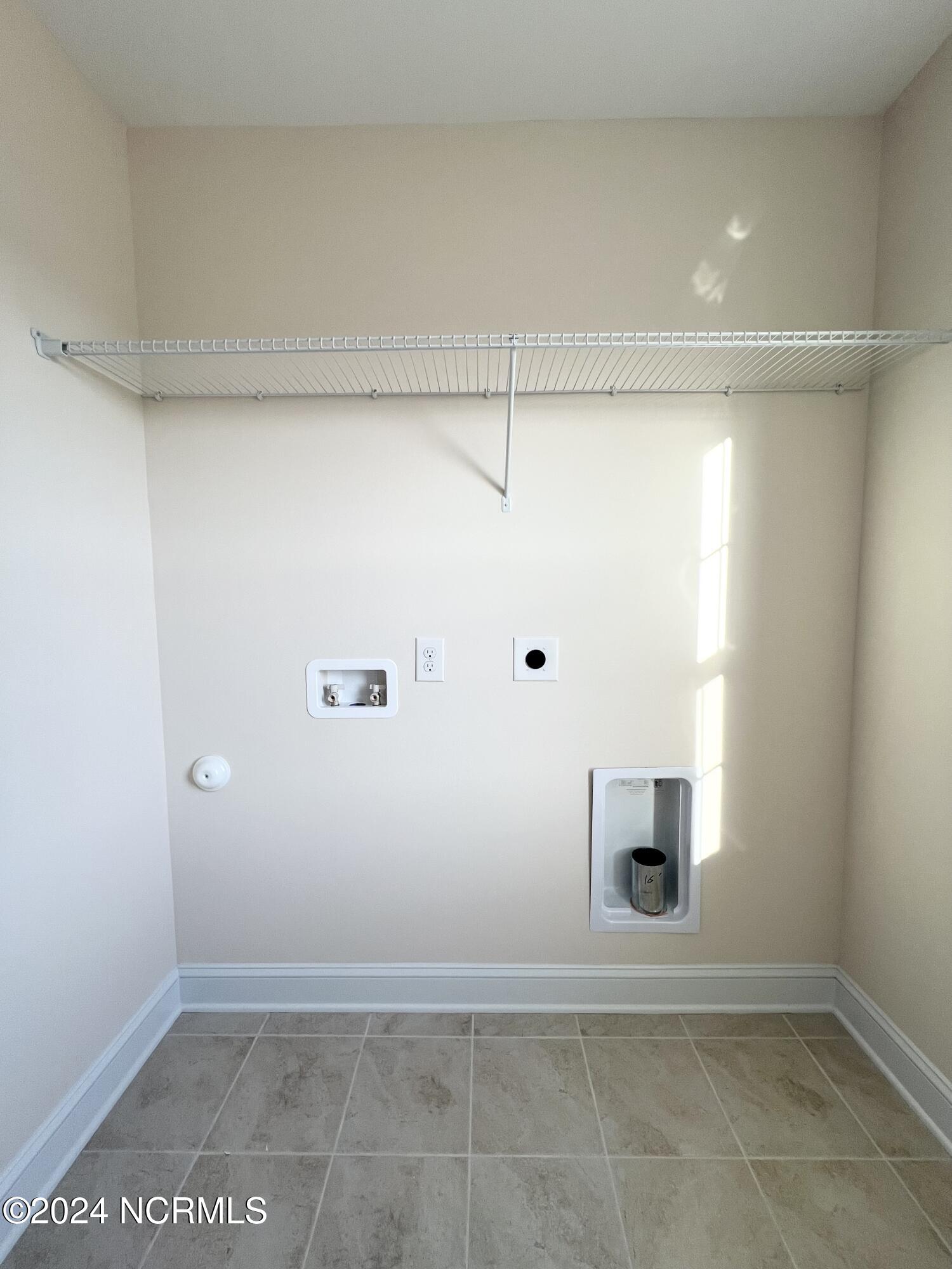 3000 Sharpnose Street New Bern, NC 28562 - Photo 12 of 51 IMG_6659