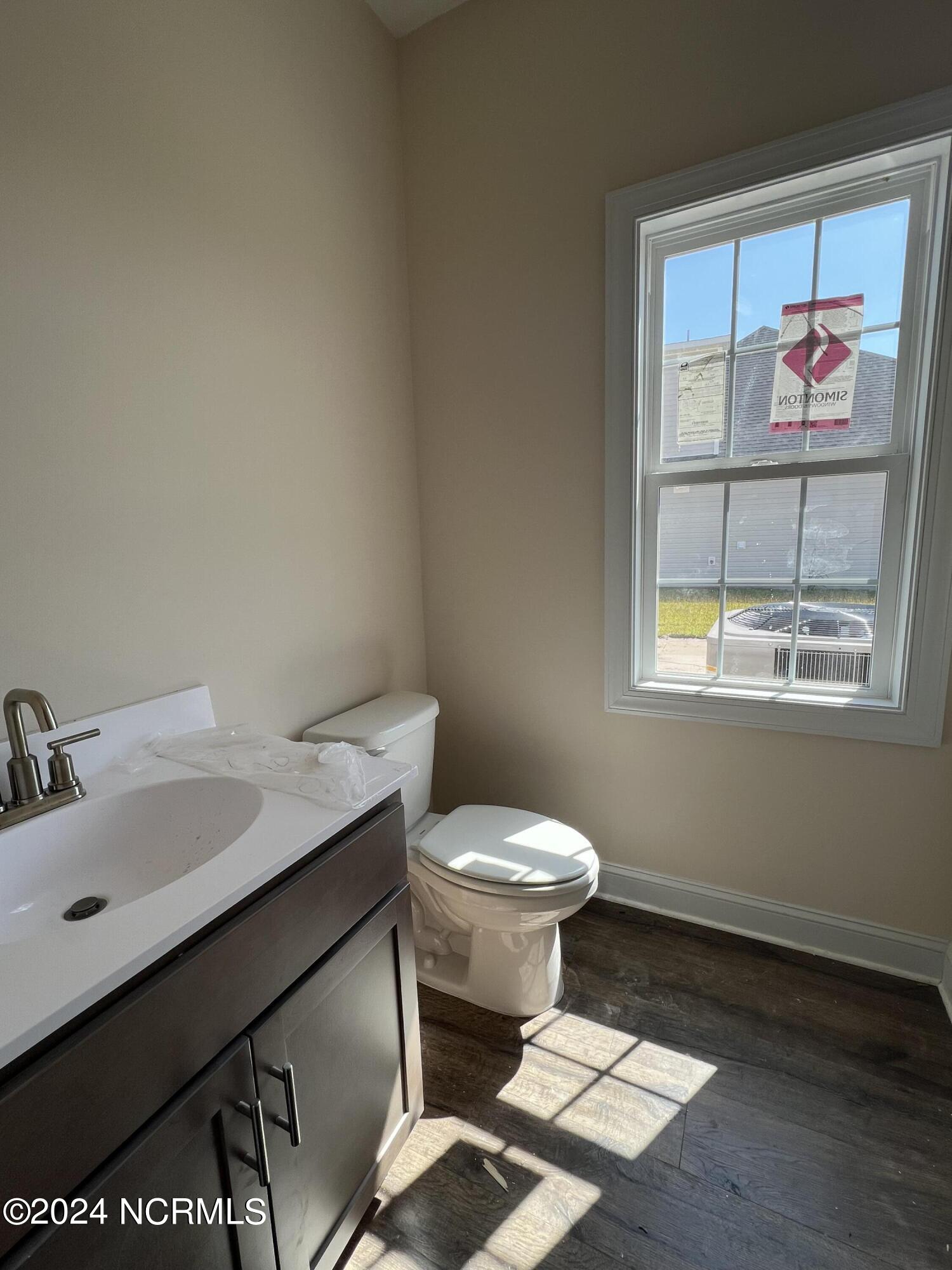 3000 Sharpnose Street New Bern, NC 28562 - Photo 28 of 51 IMG_6234