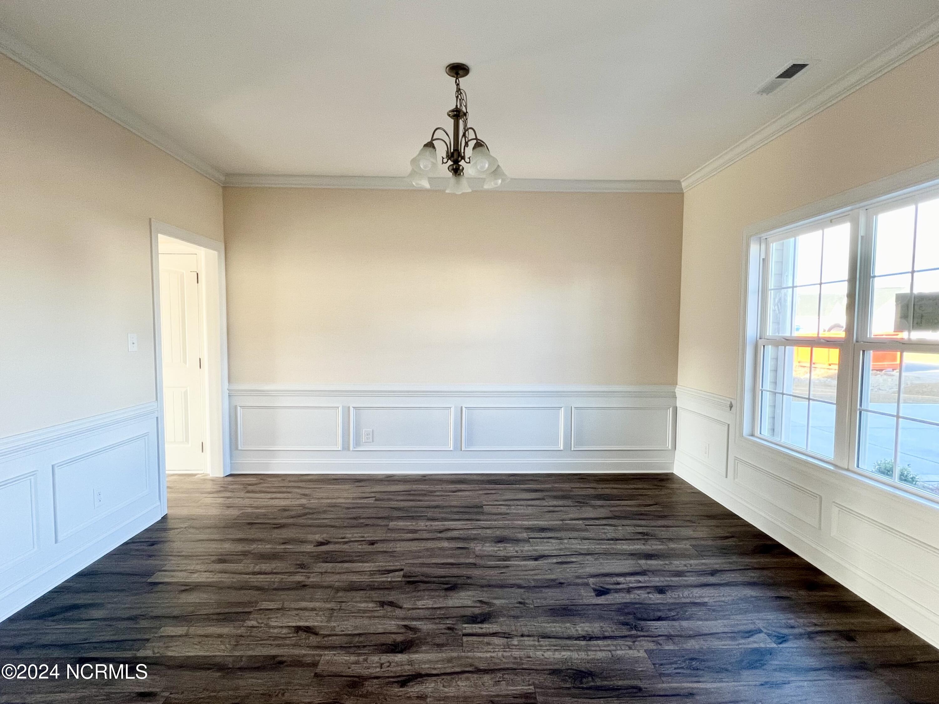 3000 Sharpnose Street New Bern, NC 28562 - Photo 3 of 51 IMG_6646