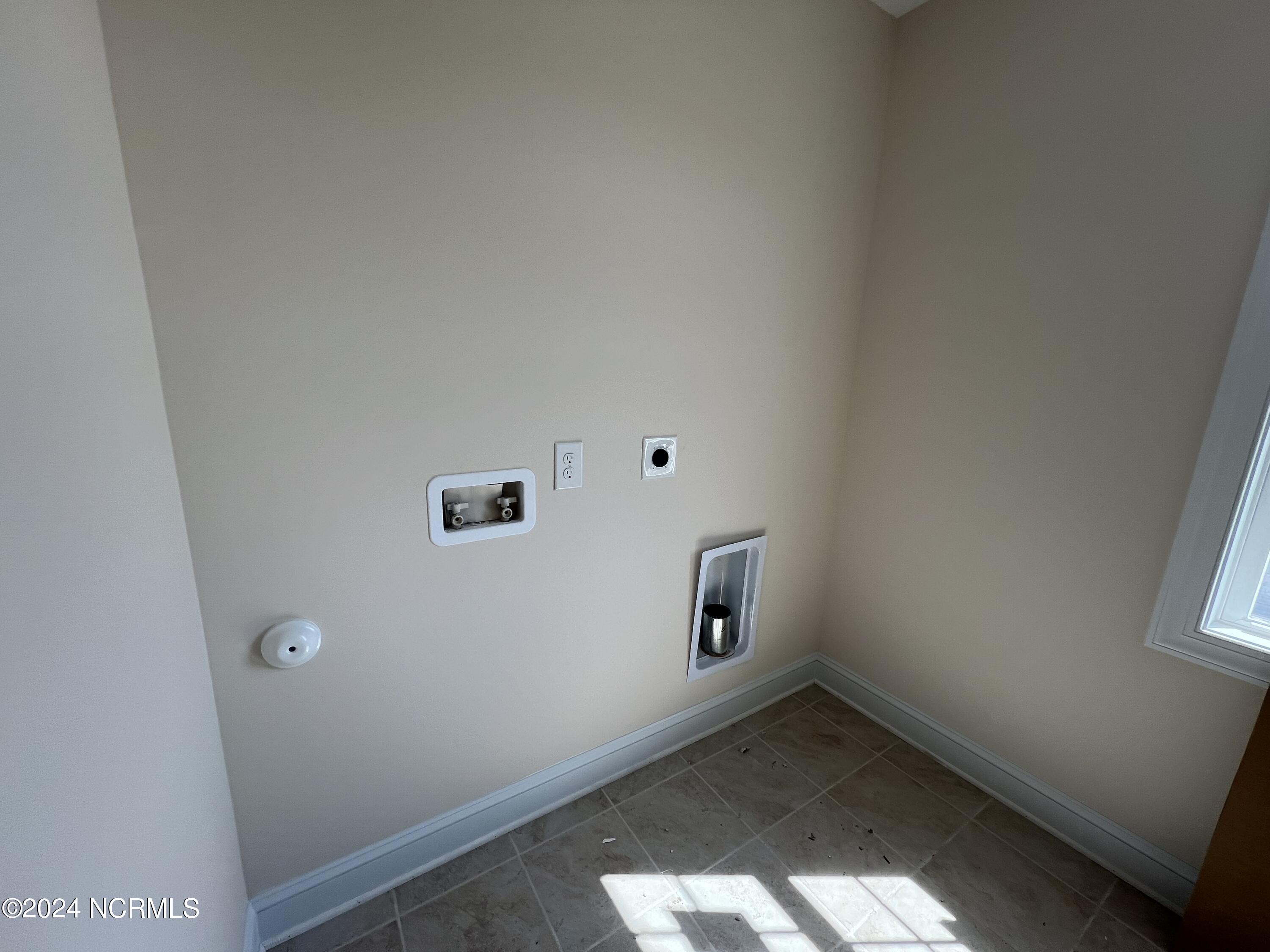 3000 Sharpnose Street New Bern, NC 28562 - Photo 34 of 51 IMG_6240