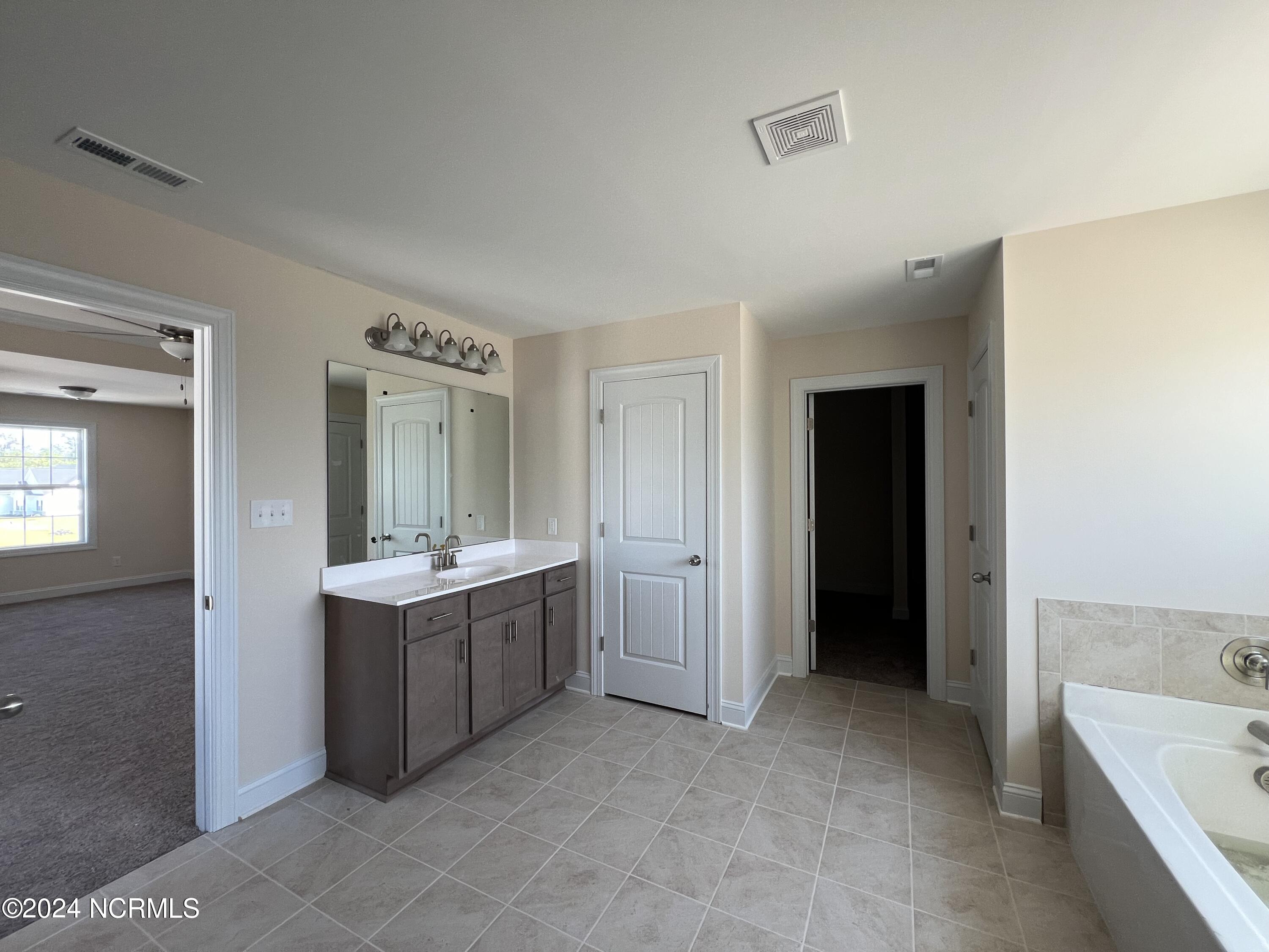 3000 Sharpnose Street New Bern, NC 28562 - Photo 42 of 51 IMG_6248