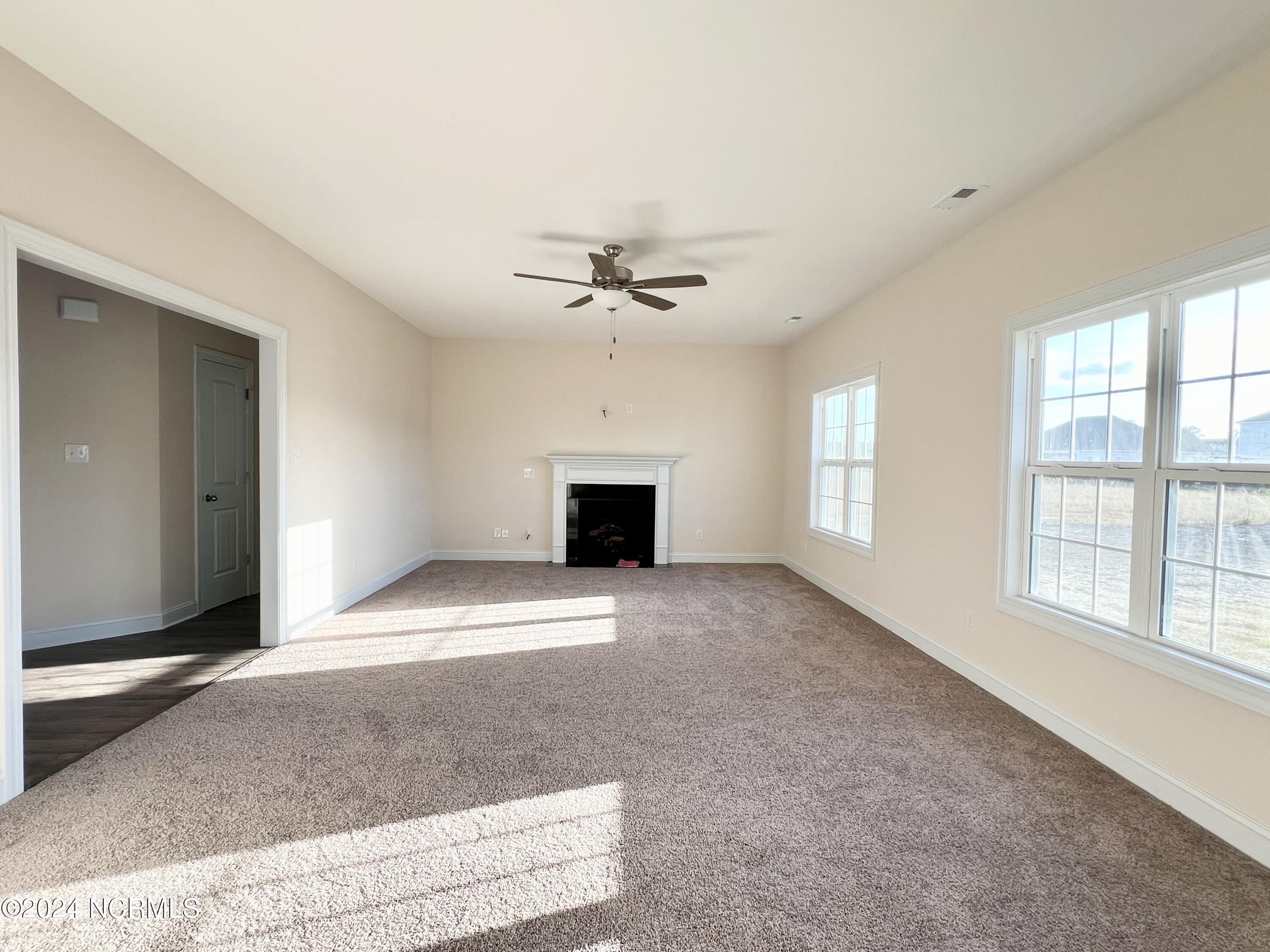 3000 Sharpnose Street New Bern, NC 28562 - Photo 7 of 51 IMG_6651