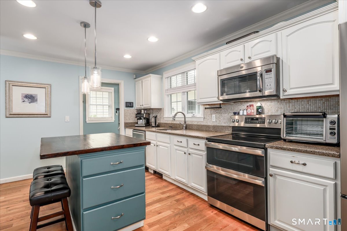 52 South Kent Road New Milford, CT 06755 - Photo 10 of 40