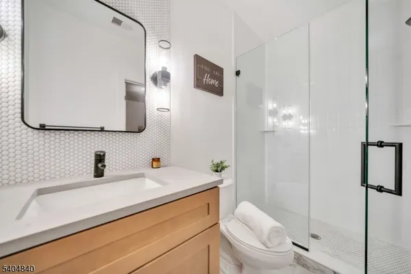 $649,900 | 20 Encampment Court, Unit 207, Montville, NJ 07082