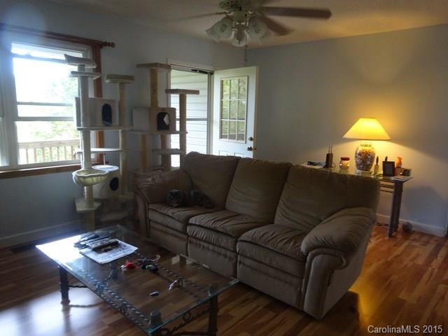 364 Country Road Franklin, NC 28734 - Photo 2 of 12 Gallery Image 2