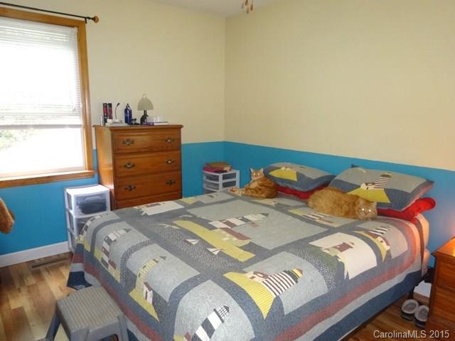 364 Country Road Franklin, NC 28734 - Photo 6 of 12 Gallery Image 6