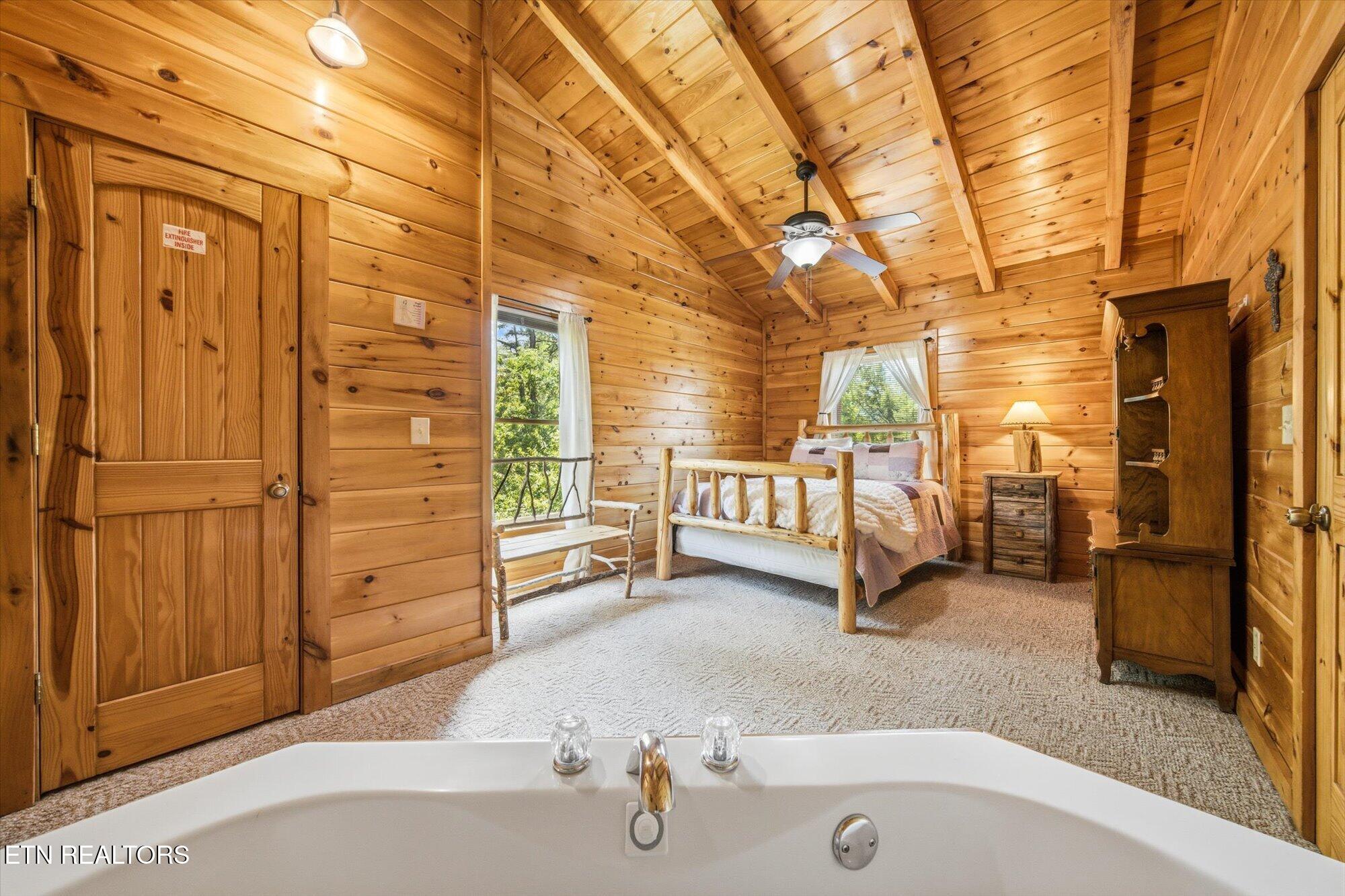 2606 Tree Top Way Pigeon Forge, TN 37863 - Photo 5 of 38 05