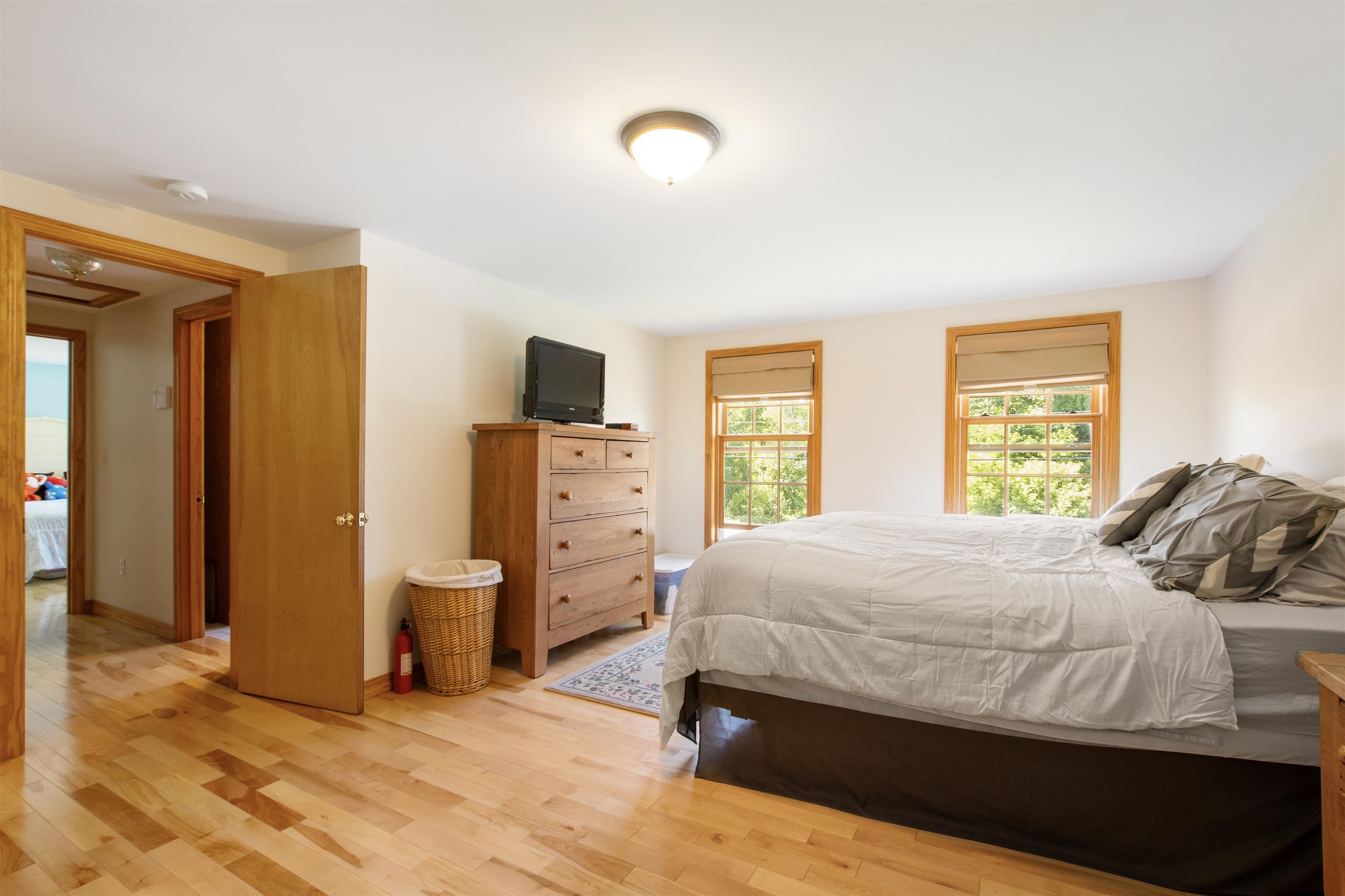 2006 Hutchins Street Berlin, NH 03570 - Photo 42 of 55