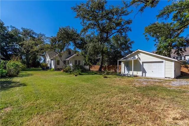 $320,000 | 515 Moss Street, Lake Charles, LA 70601