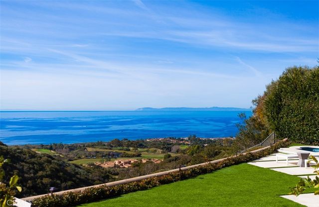 $17,800,000 | 38 Pelican Crest Drive, Newport Coast, CA 92657