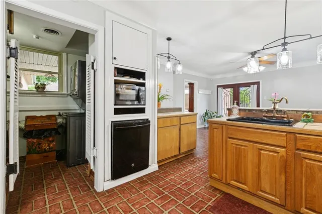 $374,000 | 147 Joy Street, River Ridge, LA 70123