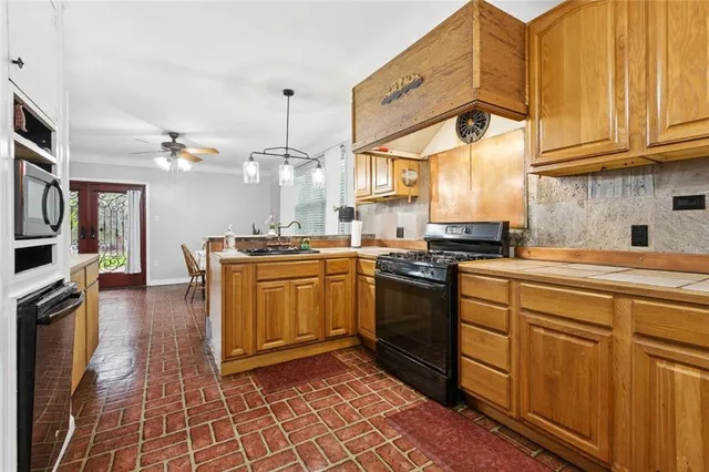 $374,000 | 147 Joy Street, River Ridge, LA 70123