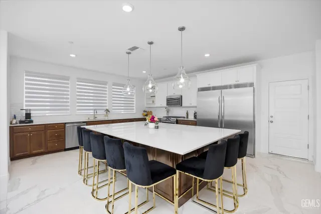 $615,000 | Undisclosed Address, Shafter, CA 93263